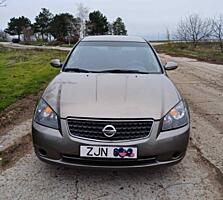 Продам Ниссан 2.5 бензин /метан