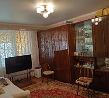 Собственник продает 3-хкомнатную квартиру