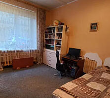 Продажа трехкомнатной квартиру на проспекте Шевченка.ID40097