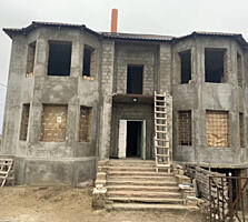 Продам дом в Фонтанке (ТЦ "Ривьера")