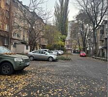 Просторная 2х к квартира Исторический Центр Леонтовича Сталинка