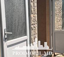 ​ Vă propunem spre vânzare această vilă în2nivele, amplasată în or. ..