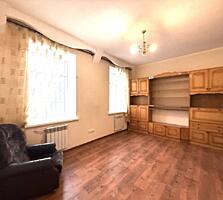 Продаю однокімнатну квартиру. Сухий фонтан. Бугський бульвар