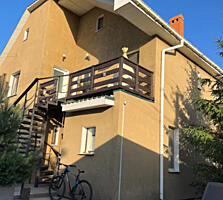 Продам семейный 3-х этажный дом в с.Фонтанка-3