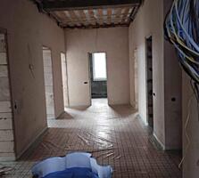 Продам одноэтажный дом с мансардой в кооперативе Зеленый гай.