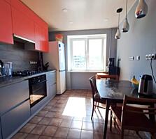 Продам 2 кімнатну квартиру з балконом та коморою, Вільямса, Таїрова