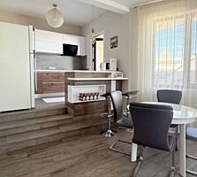 Предлагается к продаже уникальная квартира с просторной террасой и ...