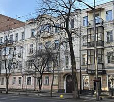 продаж 3-к квартира Київ, Печерський, 149000 $