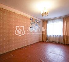 продаж 3-к квартира Київ, Дніпровський, 59000 $