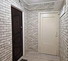 Отличная, после ремонта. Кухня в подарок!