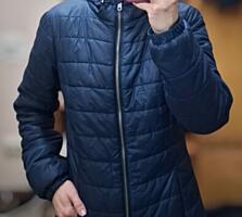 Продам женскую куртку в отличном состоянии