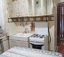 Продам двухкомнатную квартиру в центре улица Кузнечная