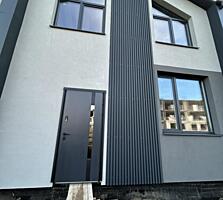 Продам двухэтажный кирпичный таунхаус, Лески.