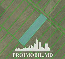 Spre vânzare se oferă teren pentru construcții, situat în Durlești. ..