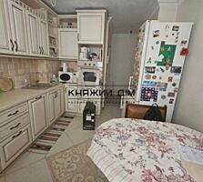 Продаж 3х кімнатної квартири пр. М.Бажана 7а. Квартира розташована на 