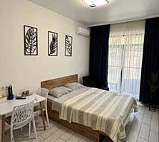 В продаже студия с ремонтом в новом ЖК Калипсо. Комплекс находится на 