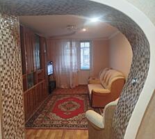 Светлана. Продаётся 3х. ком. квартира.