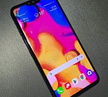 LG V40 ThinQ на 6/64 Гб GSM