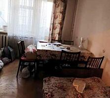 Продам 2х комнатную квартиру по ул.Среднефонтанской.