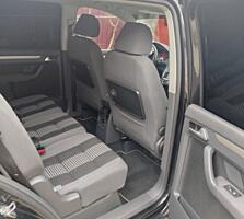 Продам Volkswagen Touran 2008 г. Заводской газ.