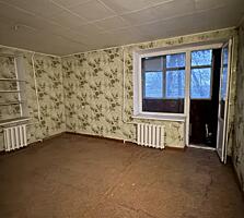 2-комнаты с балконом 2/5 Центр. Регпалата