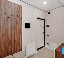 2-комнатная. С ремонтом. Новострой, сдан в эксплуатацию.