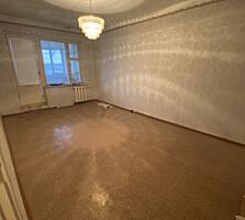 Большая 1-комн. Квартира на Хомутяновке 8/9 эт