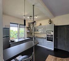 Продается просторный двухэтажный дом в престижном районе – Институт ..