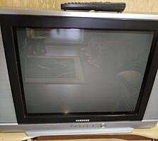 Продаётся телевизор Digital и Samsung