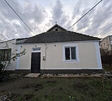 Дом 140 м² + торговый павильон в центре Ближнего Хутора