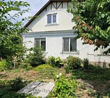 Полдома + гостевой домик с ремонтом в Черноморке, 5 минут до моря!