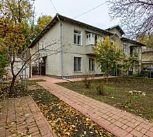 Parc Valea Trandafirilor! Serie Stalinca! Sec. Centru str. Iu. Gagarin