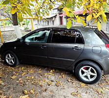 Toyota Corolla 2004 г.