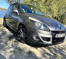 Продаю Renault Megan Scenic 1.5 DCI 2010 года