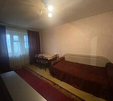 Продам двухкомнатную квартиру на Щорса.