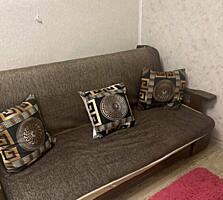 Продам двухкомнатную квартиру в центре