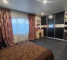 Срочно продам новый дом 160 м² в Нерубайском, гараж, участок 10 соток