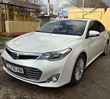Toyota Avalon Limited 2,5hybrid 2013г.