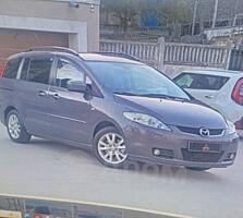 Продадим автомобиль Мазда 7-местная.. цена 2000.