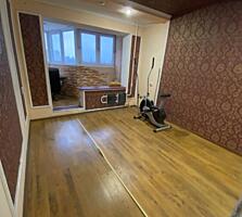 Большая 2-ком. Квартира на Хомутяновке 5/9 эт.