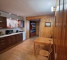 Продам просторную трехкомнатную квартиру на низком востребованном ...