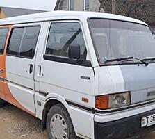 Продам Мазду bongo 2.2 обычный дизель