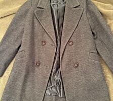 Женская одежда Б/У в хорошем состоянии.