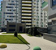 Продаётся двухкомнатная квартира. Дарницкий район, шоссе Харьковское, 