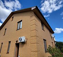 Кирпичный хозяйский дом 320кв.м 8 соток Червоный хутор