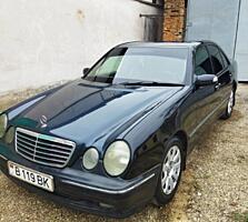 Продам мерседес w210 e220