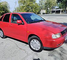 Продам, торг у капота