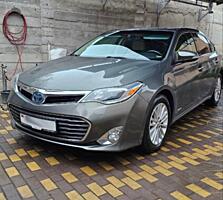 Продам Toyota Avalon Limited 2013 год