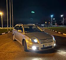 Продам Toyota Avensis 2.0 D4D