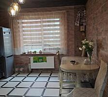 Предлагается в продажу 2-х этажный дом с ремонтом общей площадью 91 ..